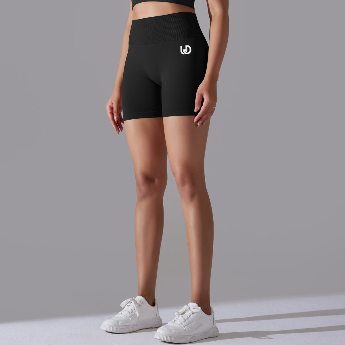 Daisy | Shorts - Black