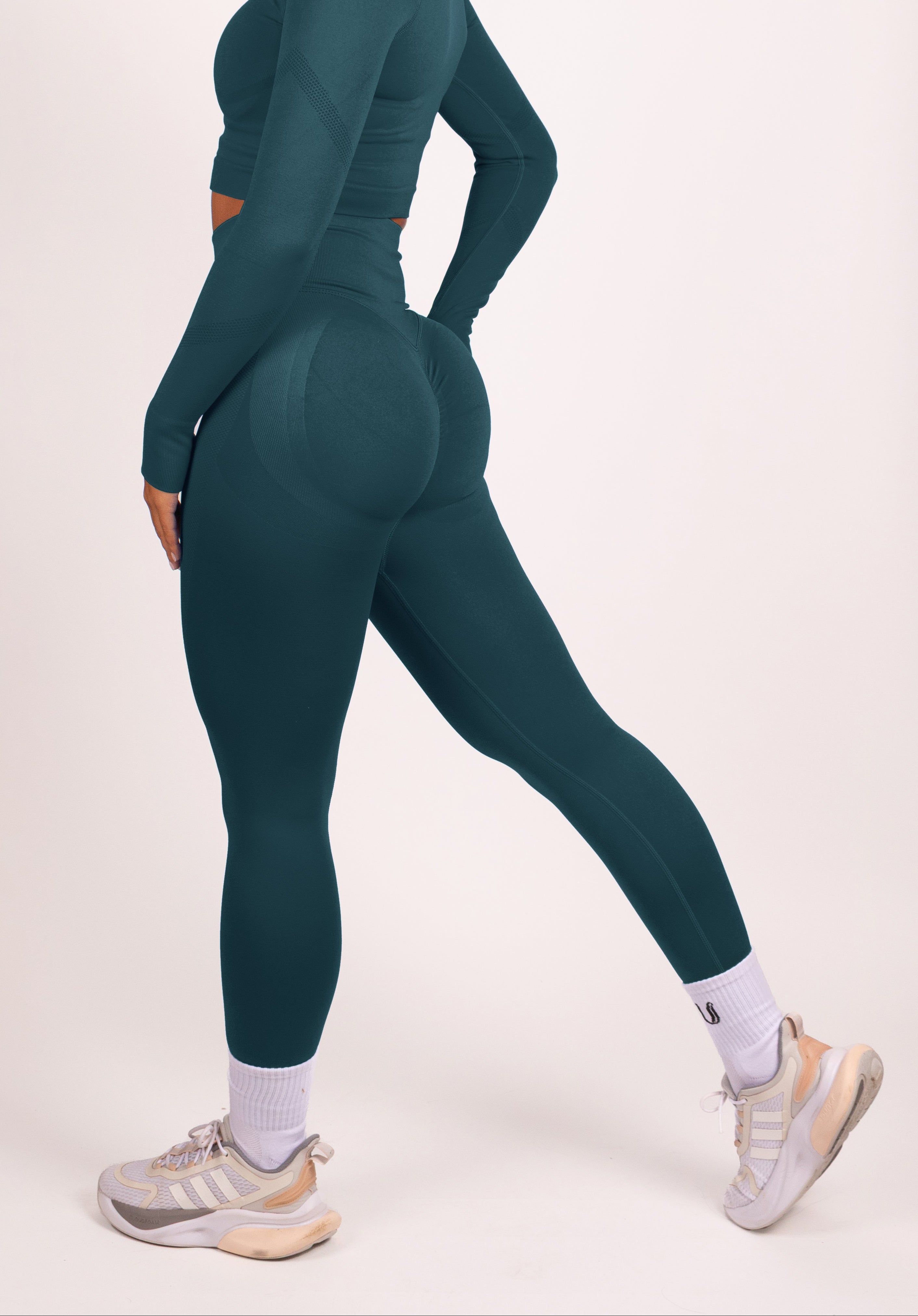 Leonie | Premium Scrunch Leggings - Black