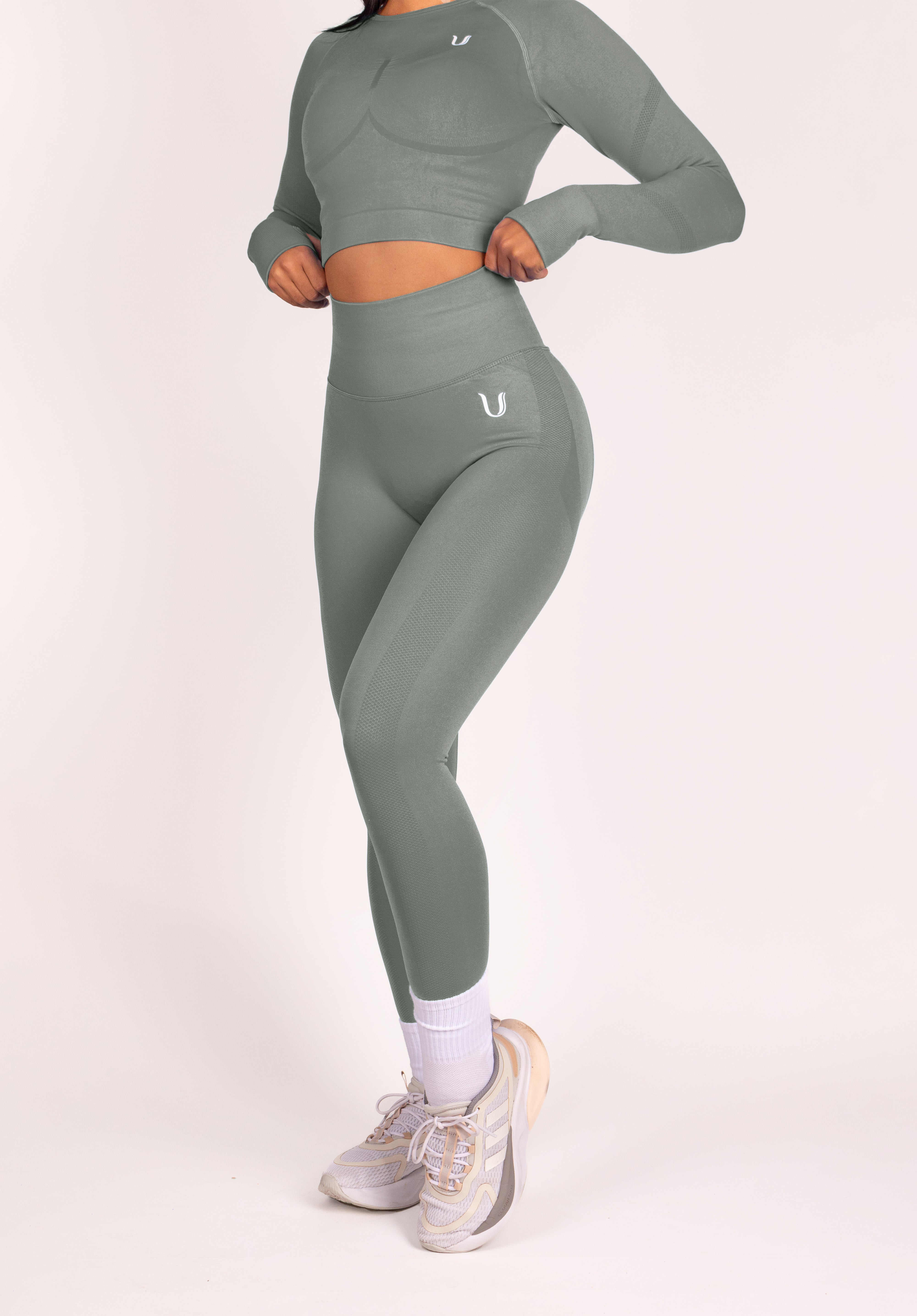 Leonie Set Lang Grijs - Dames sportkleding | Ultimate Gainz