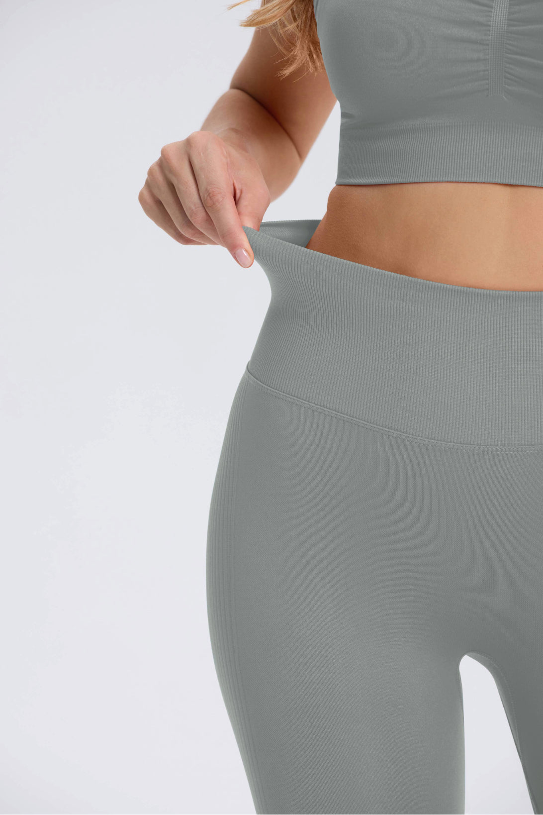 Maeve | High Waist Scrunch Legging - Grey